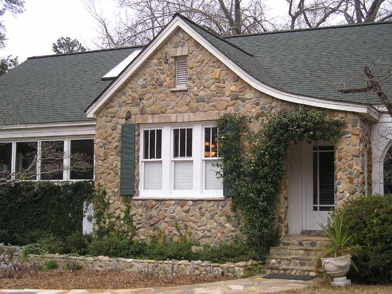 Custom Stone Solutions Manufactured Stone Veneer, Natural Stone